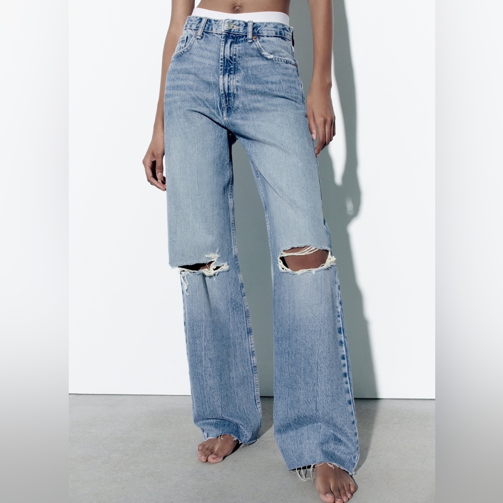 Zara Wide Legged Ripped Jeans